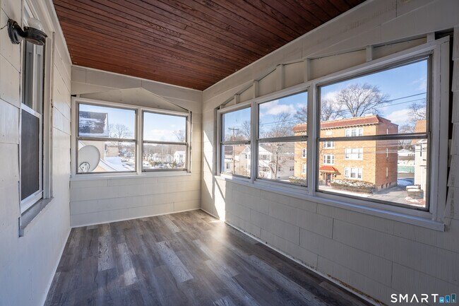 Building Photo - 45 Boulanger Ave