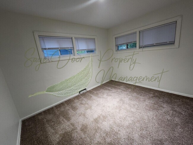 Building Photo - SUPER CUTE UPDATES!!!