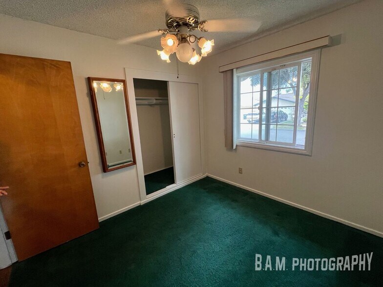 Building Photo - 20604 Wardham Ave