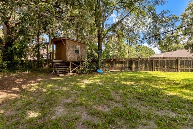 Building Photo - 402 Sterling Creek Dr