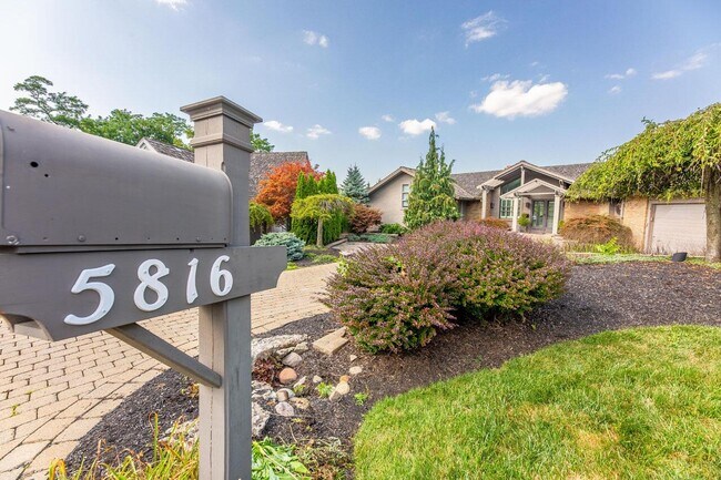 Building Photo - 5816 Leven Links Ct