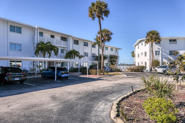 Building Photo - 761 John Ringling Blvd