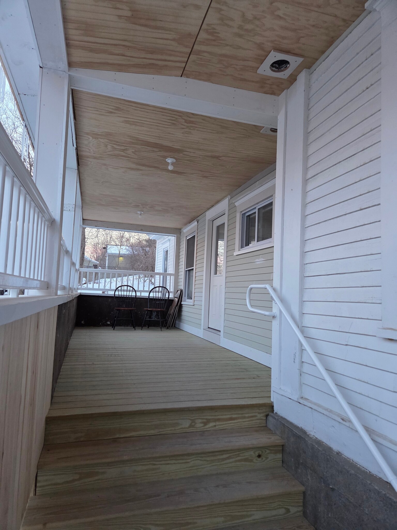 Unit 2 Private Covered Porch - 73 Goshen Rd