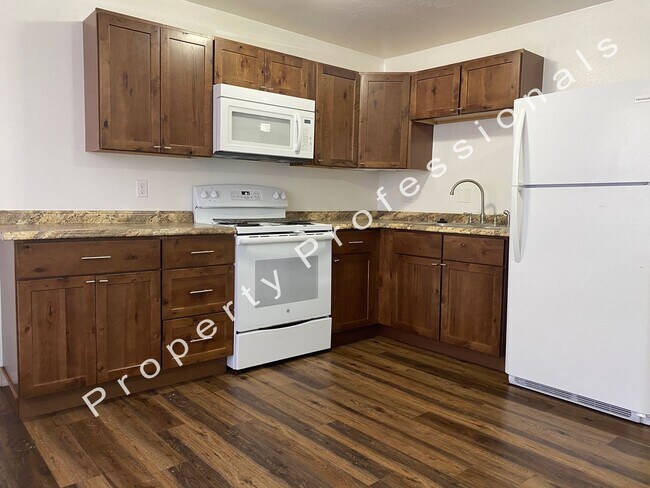 Building Photo - 2 Bedroom for Rent in Silt