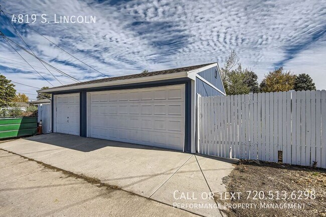 Building Photo - 4819 S. Lincoln-