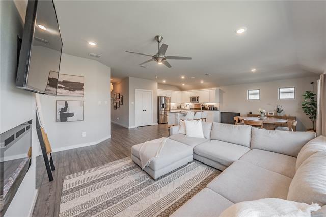 Building Photo - 10537 Big Lagoon Dr