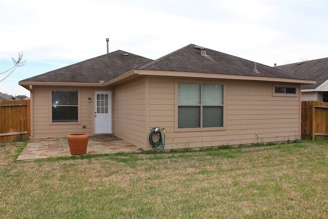 Building Photo - 20410 Shiloh Mist Ln