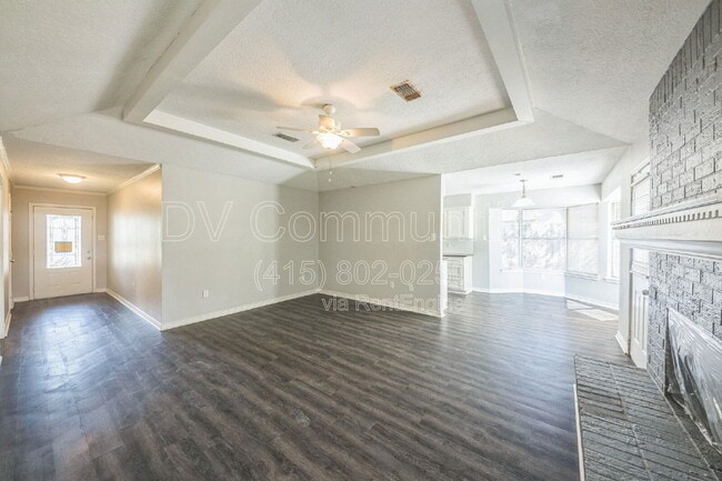 Building Photo - 9830 Cherokee St