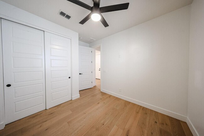 Building Photo - 25689 N 140th Ln