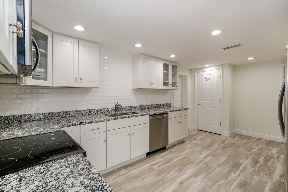 Building Photo - 4045 Grayton Dr