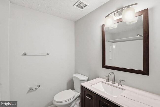 Building Photo - 4626 Brentleigh Ct