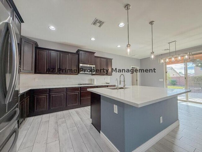 Building Photo - 18649 W Williams St