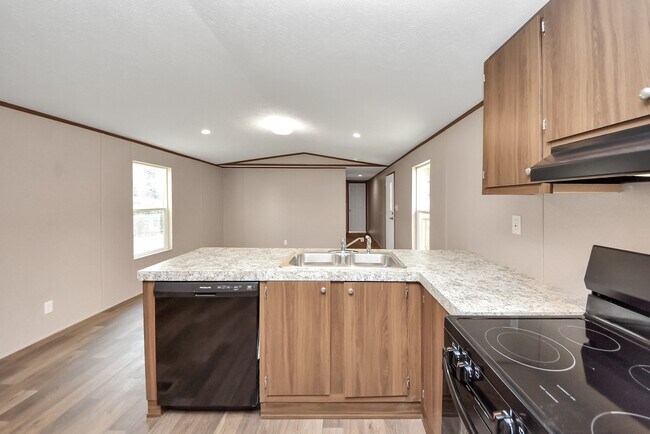 Building Photo - 13718 Brigadier Dr