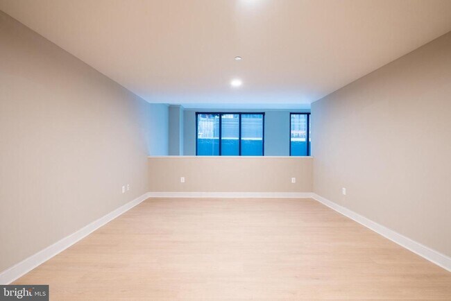 Building Photo - 2301 John F Kennedy Blvd