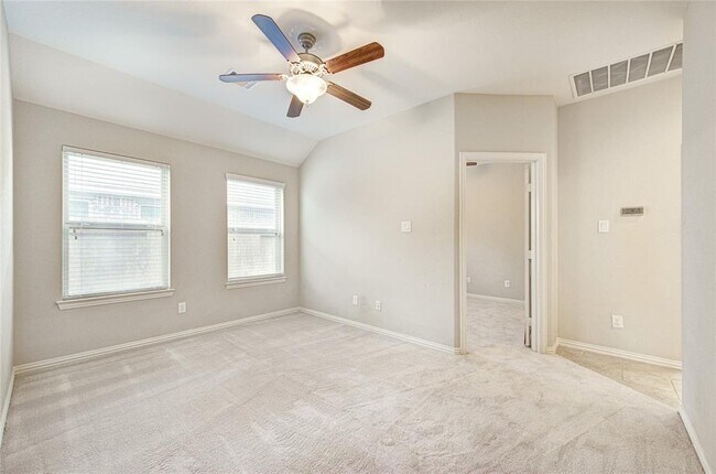 Building Photo - 6710 Trinity Trail Ln