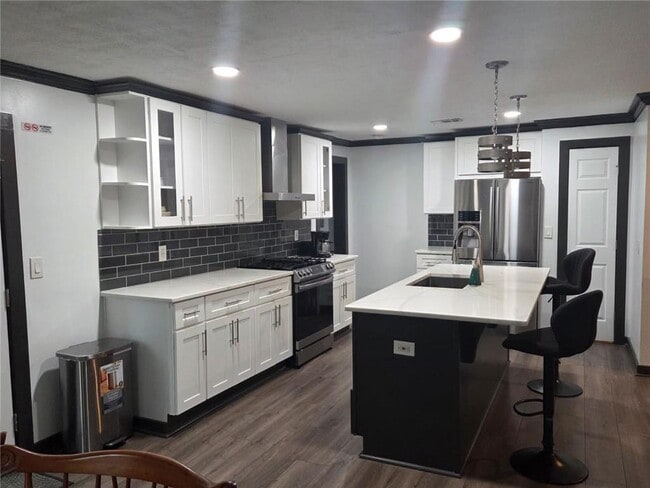 Building Photo - 6023 Williams Rd