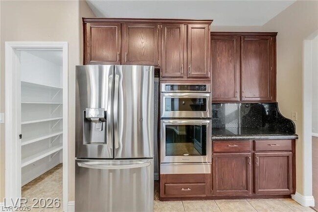 Building Photo - 7 Crown Valley Dr