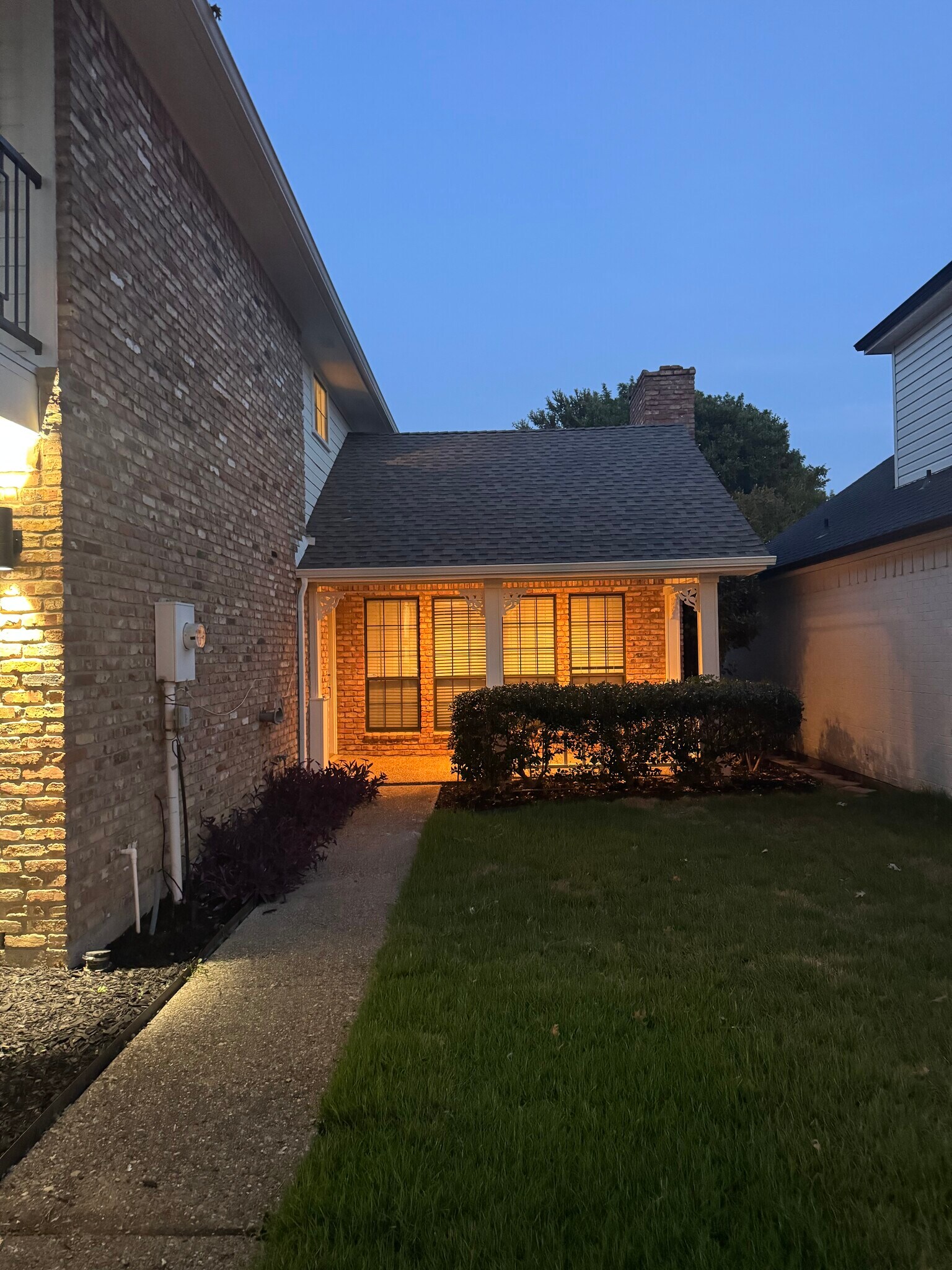 Building Photo - 3123 Bourbon Street Cir