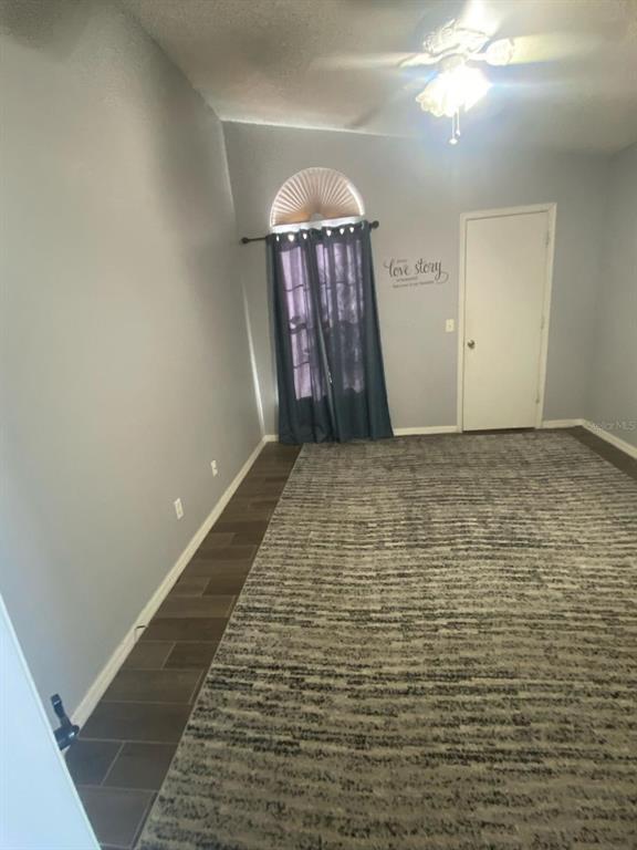 Building Photo - 2451 Harbor Town Dr