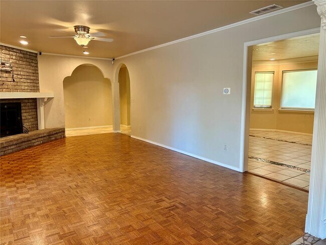 Building Photo - 2945 Kerry Ln