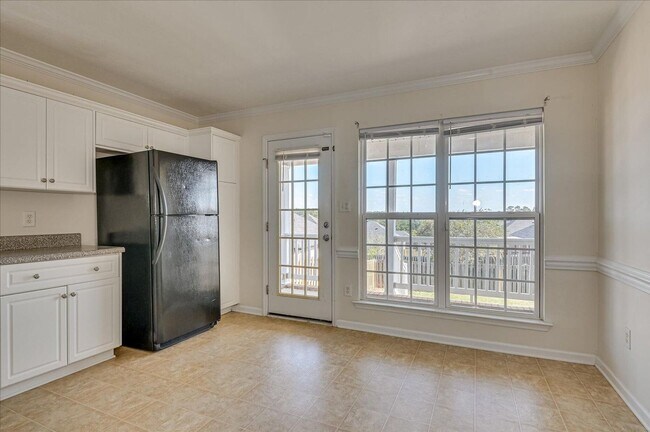 Building Photo - 772 Michelle Ct