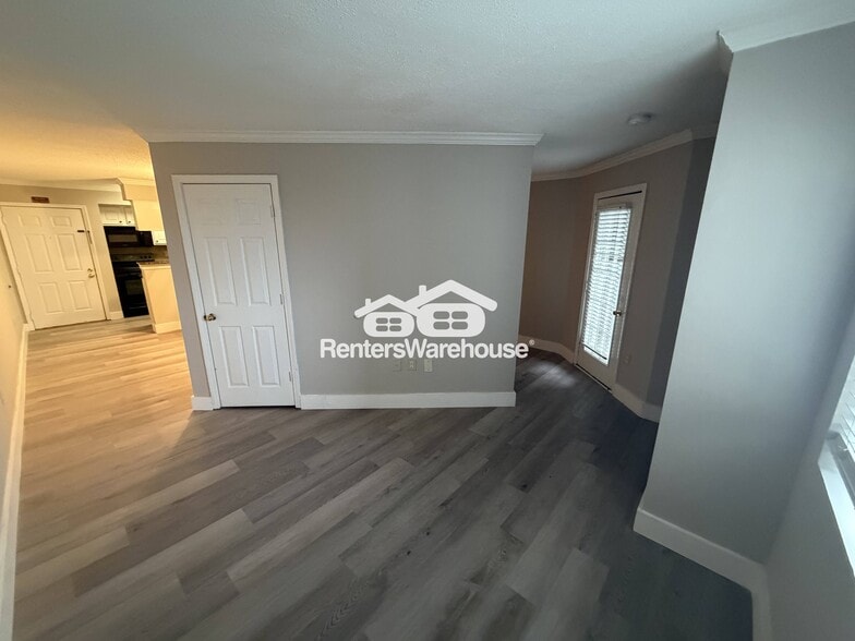 Building Photo - 795 Hammond Dr