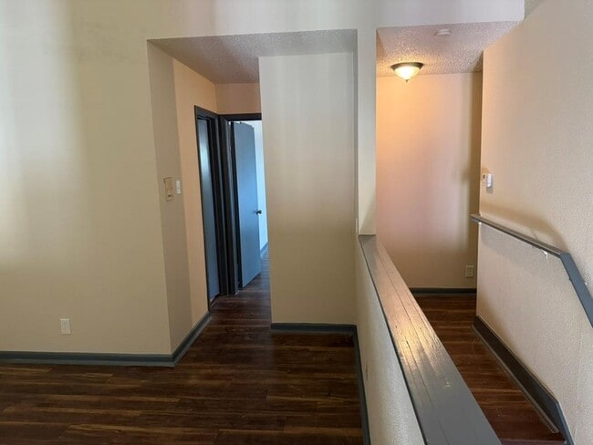 Building Photo - 8901 Newport Ln