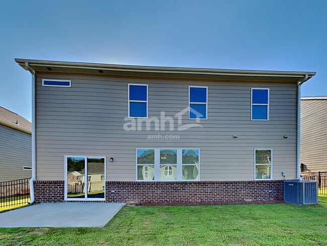 Building Photo - 788 Carnaby Ln