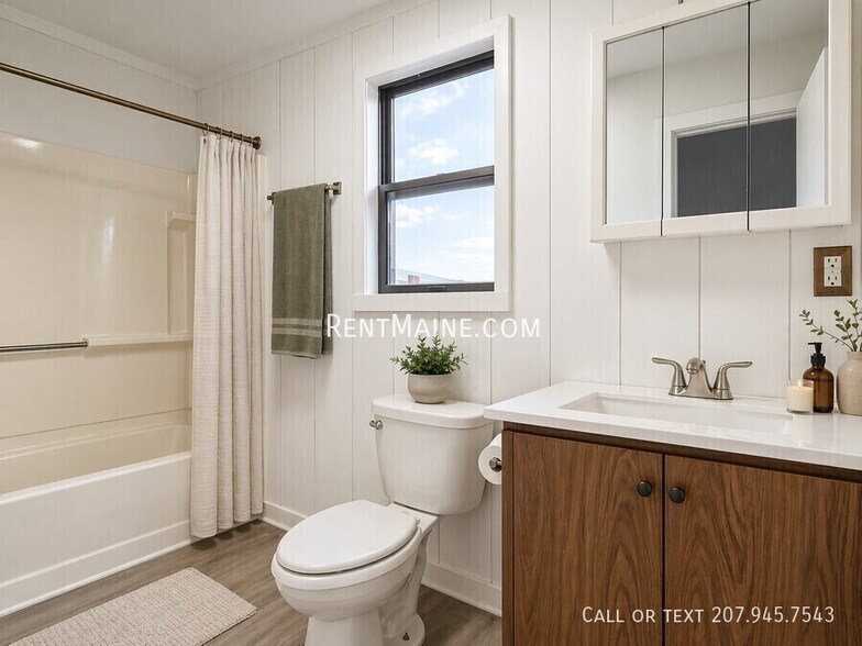 Building Photo - 132 Spring St