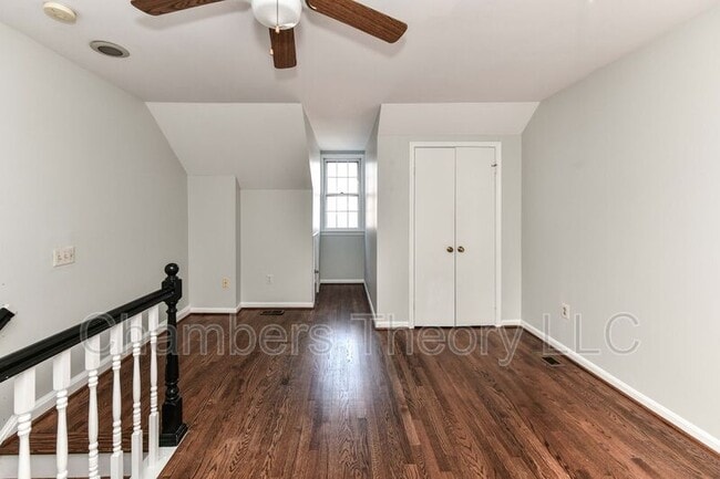 Building Photo - 1121 Portner Rd