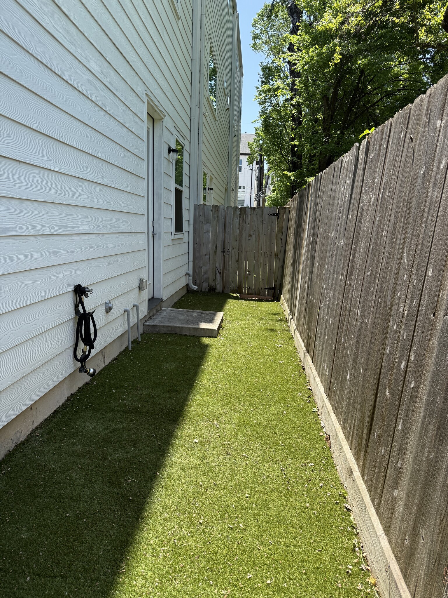 Backyard with Astro Turf - 838 Fisher St