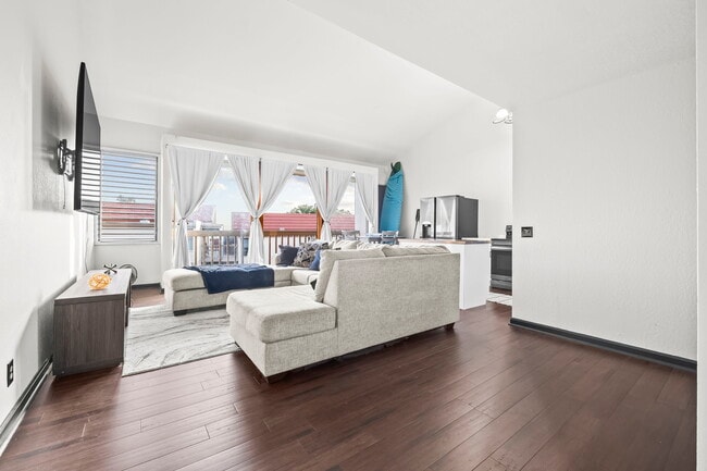 Building Photo - 84-621-755 Ala Mahiku St