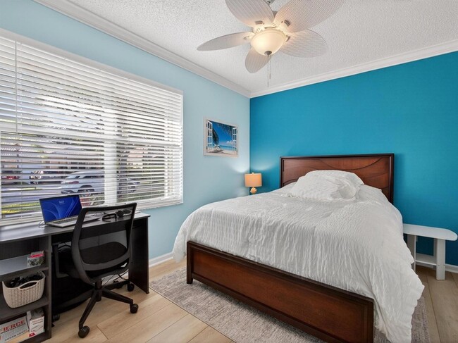 Building Photo - 233 W Coral Trace Cir