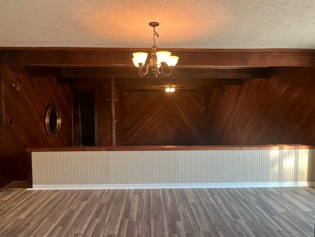 Building Photo - Seeing is Believing!!!