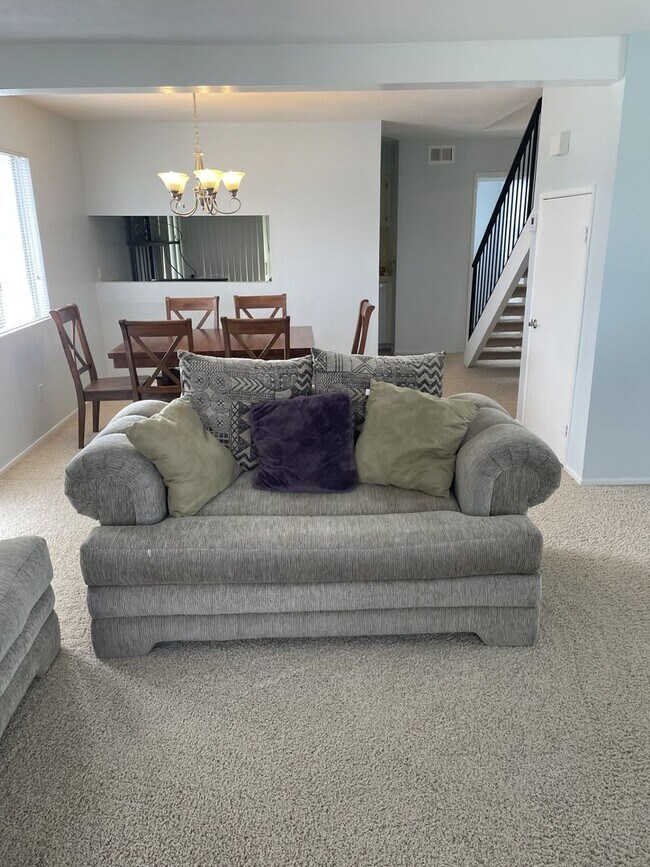 Building Photo - Coming Soon! Charming Corner Unit in Stallion Springs