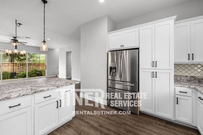 Building Photo - 4166 Hydo Lk Wy