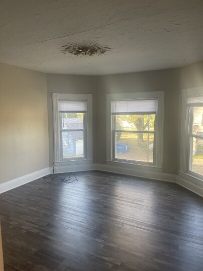 Building Photo - 4233 Holt Rd