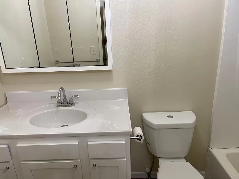 Building Photo - 2977 Mendoza Dr