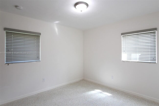 Building Photo - 6203 SW 108th Pl