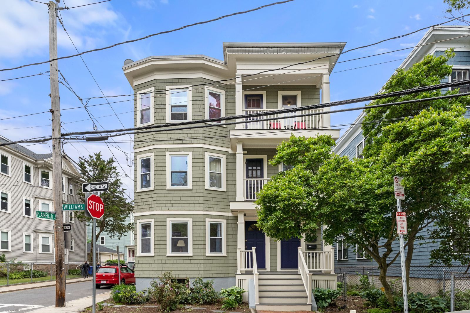 Building Photo - 111 Williams St