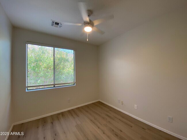 Building Photo - 2442 W Patagonia Way