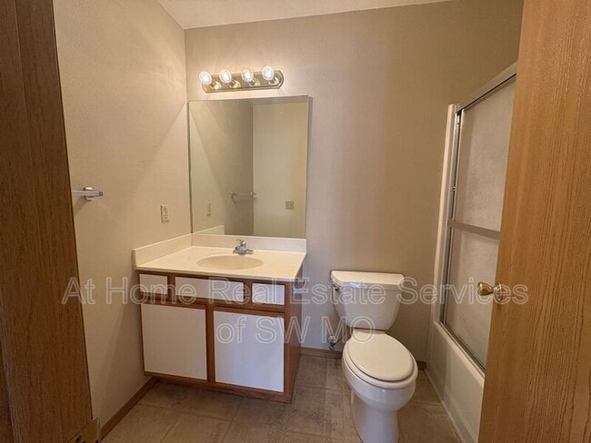 Building Photo - 1502 Frosty Dr