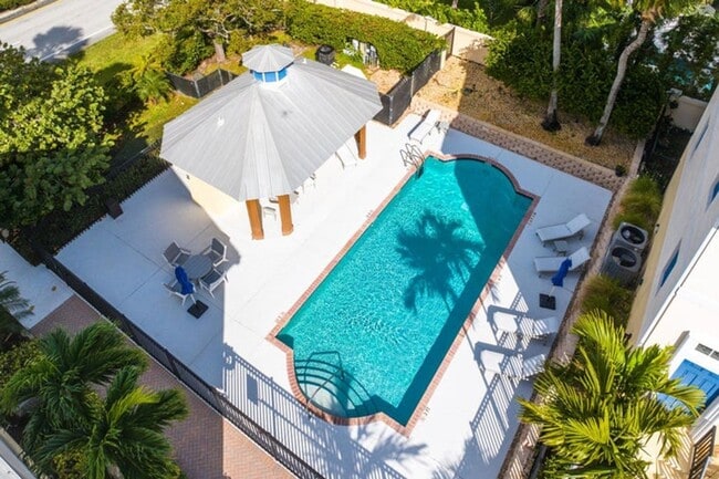 Building Photo - 464 Juno Dunes Way