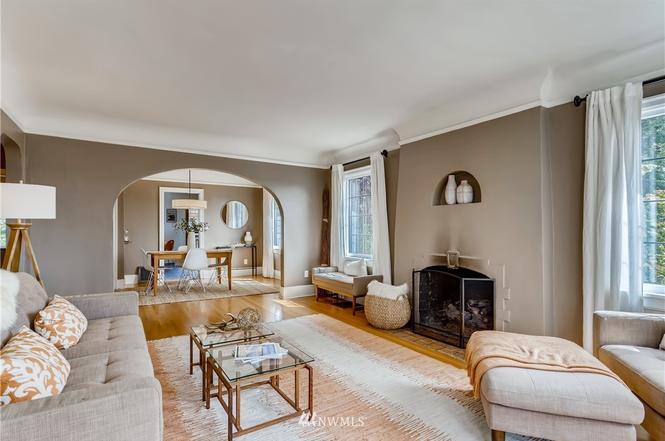 Building Photo - 6200 30th Ave NE