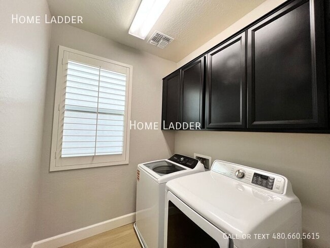 Building Photo - 7055 W Jasper Dr