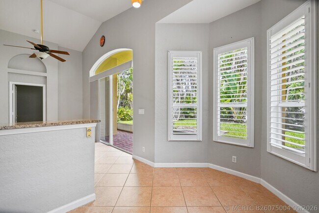 Building Photo - 6020 Spring Lake Terrace