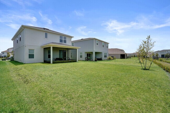 Building Photo - 12749 SW Orvieto Wy