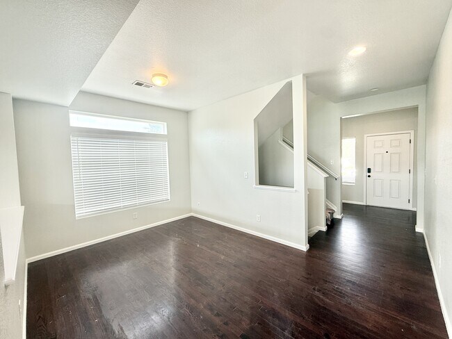 Building Photo - 3403 Yellowwood Ln