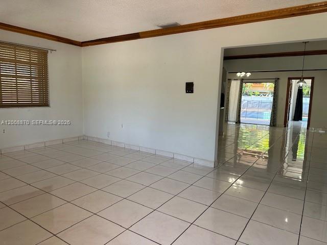 Building Photo - 6306 SW 39th St