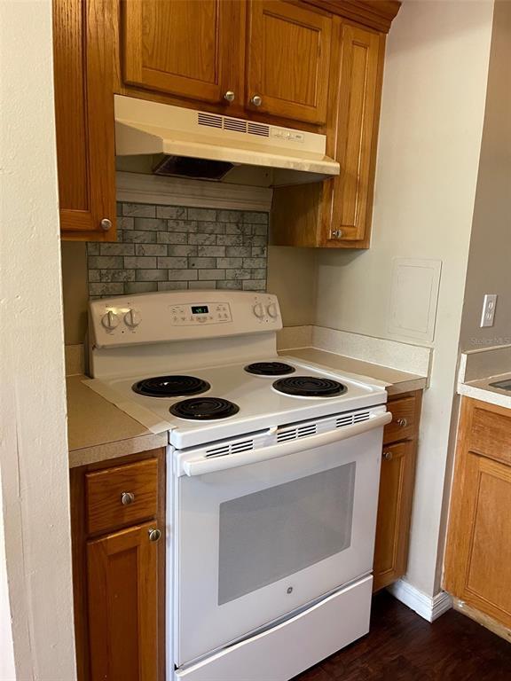 Building Photo - 4800 Rilma Ave